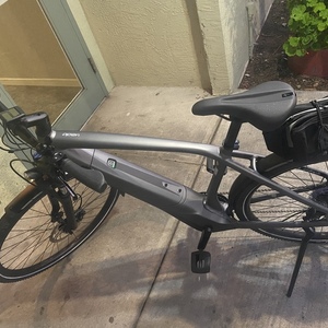 2019 Specialized Turbo Vado 4 Silver, gray or bare metal