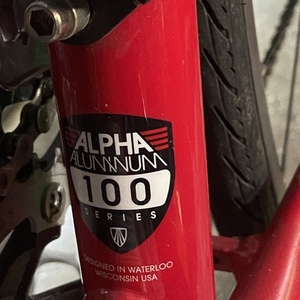 2013 Trek 1.2 Red