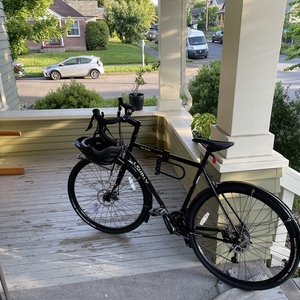 2021 Surly LHT Disc Trucker 56 Black