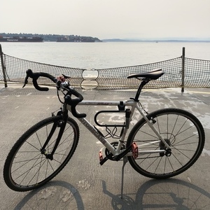 Motobecane Fantom Cross Pro White and Red