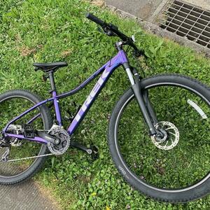 2021 Trek Marlin 5 Purple
