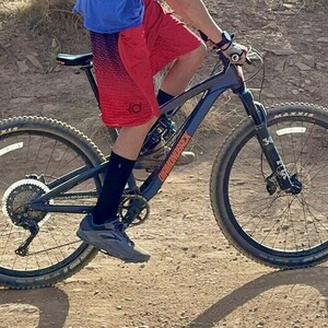 2020 Diamondback Release 29 C Silver, gray or bare metal