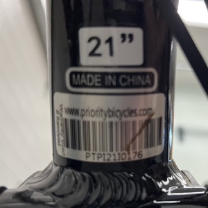 2021 Priority Bicycles 600 Black