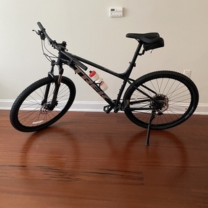 2021 Trek Marlin 7 Blue