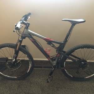 2012 Santa Cruz Blur XC Silver, gray or bare metal, Black, and Red