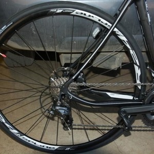 2016 Norco Bikes Valence Carbon Ultregra disc road bike Black