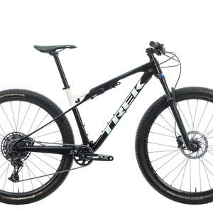 2021 Trek Supercaliber Black