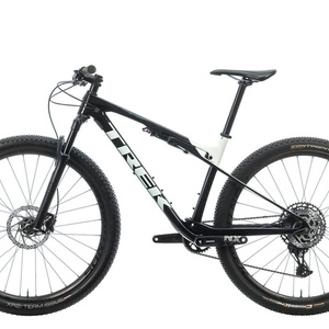 2021 Trek Supercaliber Black
