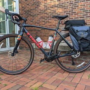 2022 Trek Checkpoint Black