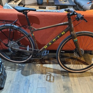 2022 Marin Bikes DSX 2 Brown
