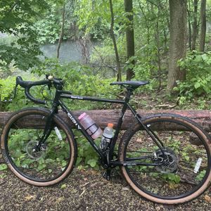 2022 Surly Midnight Special 50cm Black