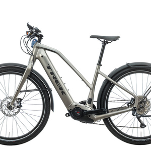 2021 Trek Allant+ Silver, gray or bare metal