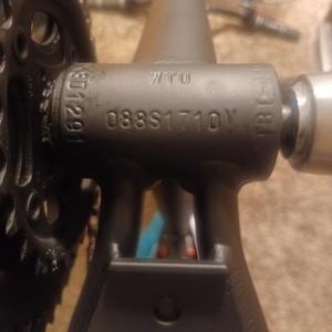 2005 Trek 7100 Black and Red