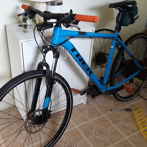 2017 Trek Marlin 6 Blue