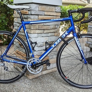 2010 Trek 1.1 Blue