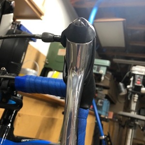 2009 Giant Defy Advanced 3 (Triple Chainring) Blue, Black, and Silver, gray or bare metal