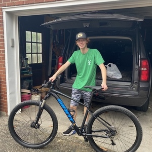 2022 Giant Talon Black