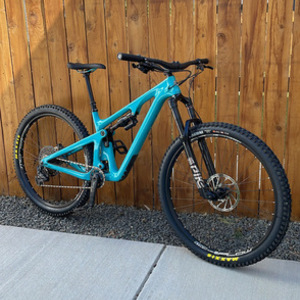 2021 Yeti SB130 Lunch Ride Teal