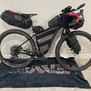 2021 Salsa Cutthroat Black