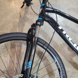 Trek 8.3 DS Black