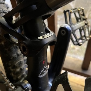 2015 Specialized Enduro Black