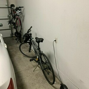 Cannondale Quick 4 Silver, gray or bare metal