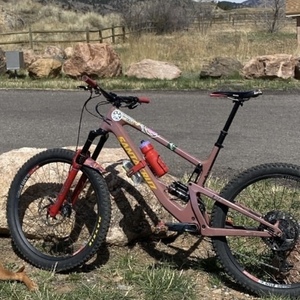 2020 Santa Cruz Bronson CC Red