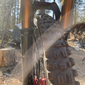 2016 YT Capra CF Pro Race Red and Black