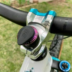 2021 Yeti SB115 SE White