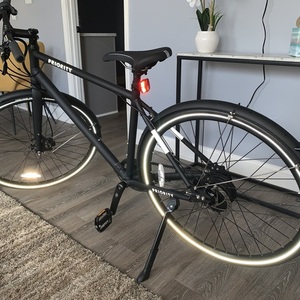 2022 Priority Bicycles Continuum Onyx Black