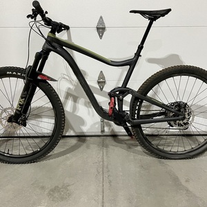 2020 Giant Trance 2 Black and Green