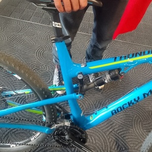 Rocky Mountain Bicycles Thunderbolt Blue
