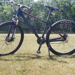 2018 Northrock XC29 Black and Red