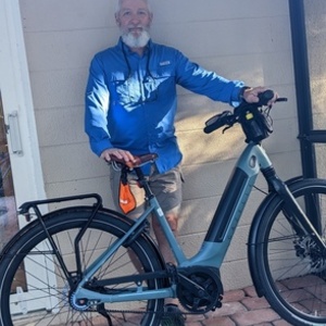 2022 Gazelle Ultimate C8 HMB Blue