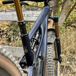 2022 Specialized Stumpjumper EVO Alloy LTD Blue