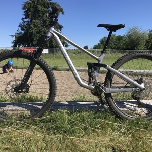 2021 Norco Bikes Norco Sight A3 Silver, gray or bare metal