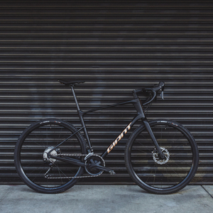 2022 Giant Revolt Advanced 3