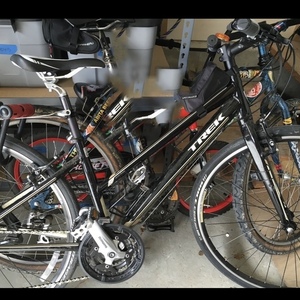 Trek Black