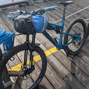 2016 Rocky Mountain Bicycles Altitude 750 msl Blue