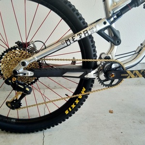 Commencal Bikes Meta am 29 Silver, gray or bare metal