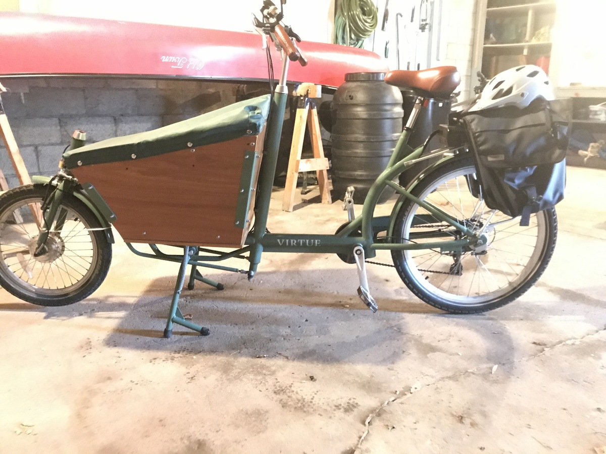 virtue-gondoliere-cargo-bike-front-storage