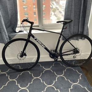2022 Trek Fx1 Black