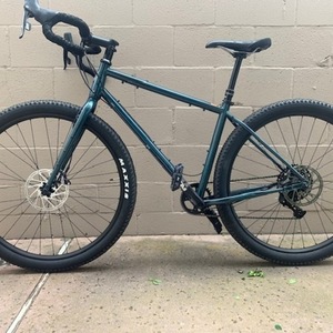 2022 Kona Sutra LTD Green