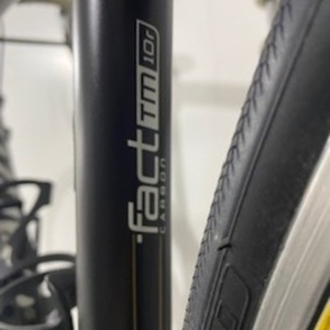 2013 Specialized Ruby Compact Black, Yellow or Gold, and White