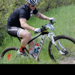 2014 SCOTT Scale 720 White, Yellow or Gold, and Black