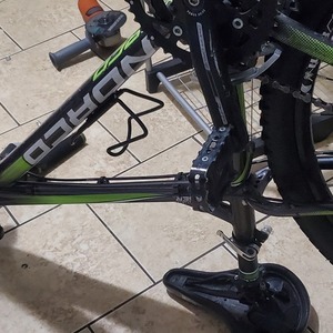 2017 Norco Bikes Charger 29" DB Alloy XC Frame Black and Green