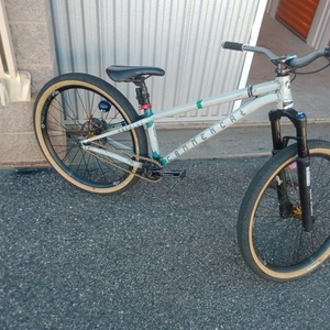 2017 Commencal Bikes Absolut Brown and Black