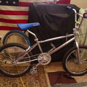 1980 Mongoose Motomag Silver, gray or bare metal