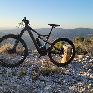 2017 Specialized Turbo Levo FSR Expert 6Fattie Black and Blue