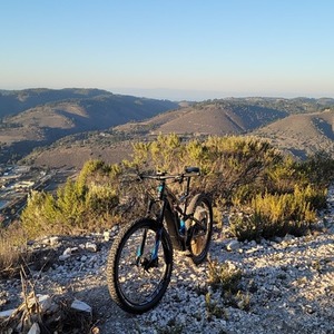 2017 Specialized Turbo Levo FSR Expert 6Fattie Black and Blue